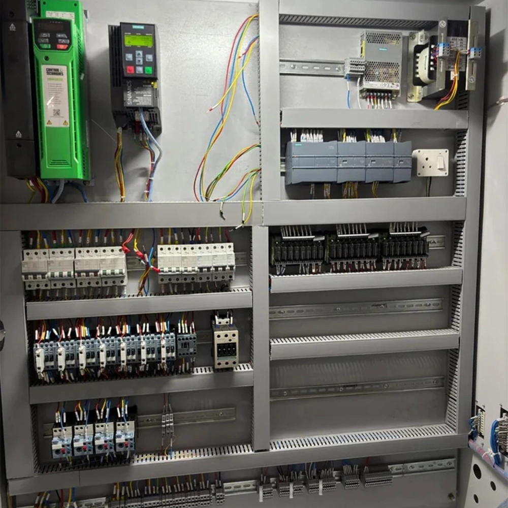 beedwire-panel-1000x1000 Single Phase 140A Electrical Control Panel - Image 1